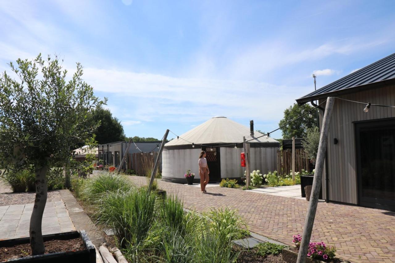 Amerikaanse Airstream Voor 2 Personen Reutum Buitenkant foto
